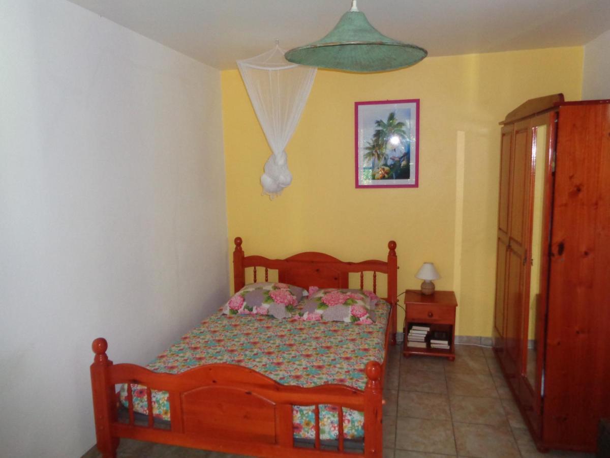 Appartement Jardin Bananier à Deshaies Extérieur photo