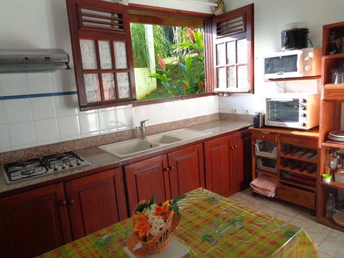 Appartement Jardin Bananier à Deshaies Extérieur photo