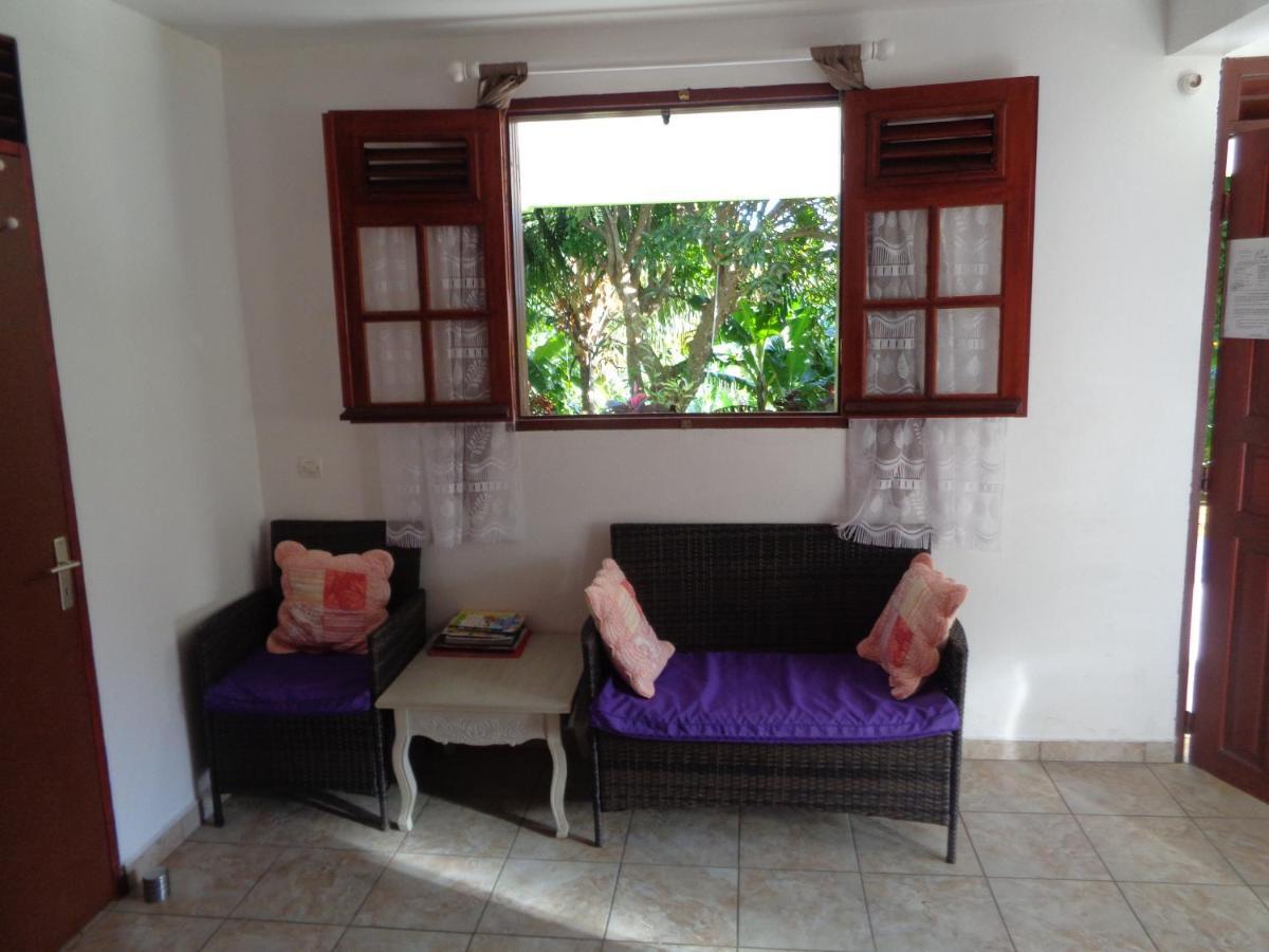 Appartement Jardin Bananier à Deshaies Extérieur photo